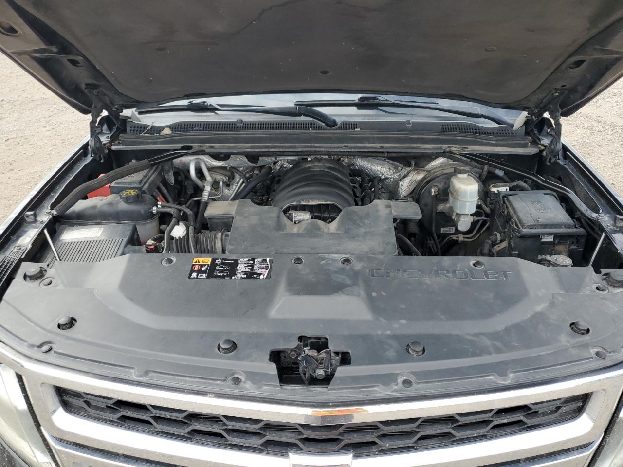 Chevrolet Suburban K1500 Lt Image 5