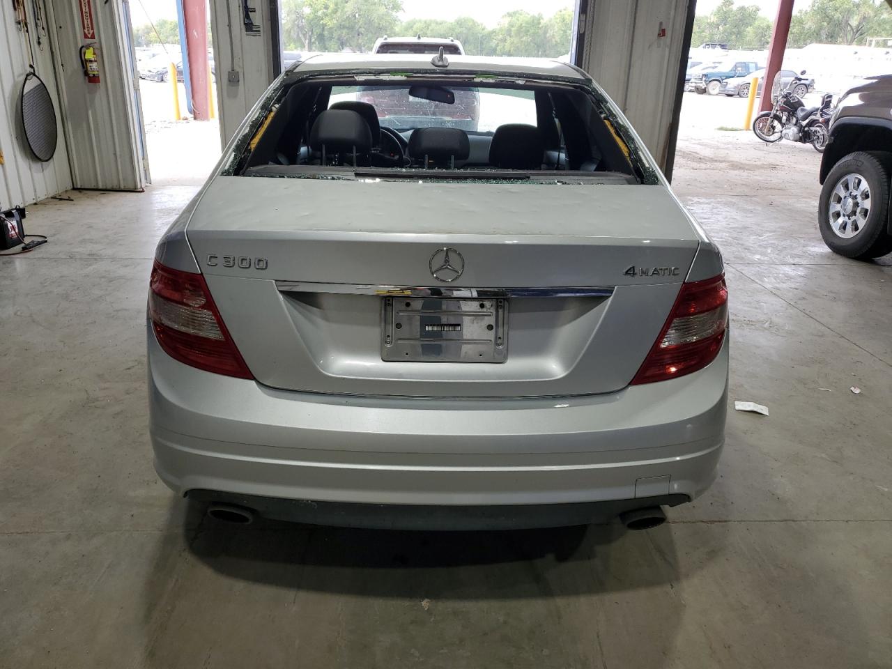 Mercedes-Benz C-Class 300 4matic Image 9