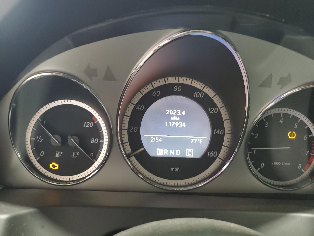 Mercedes-Benz C-Class 300 4matic Image 6