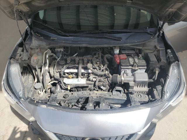 Nissan Versa S Image 7