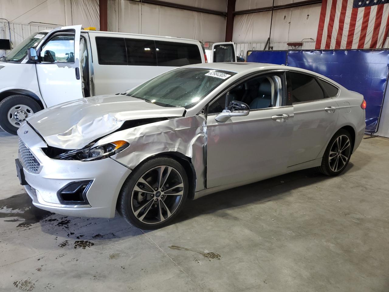 Ford Fusion Titanium Image 1