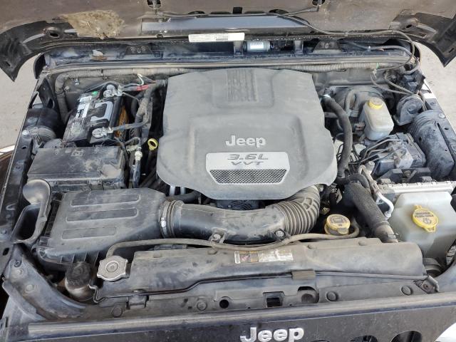 Jeep Wrangler Sahara Image 12