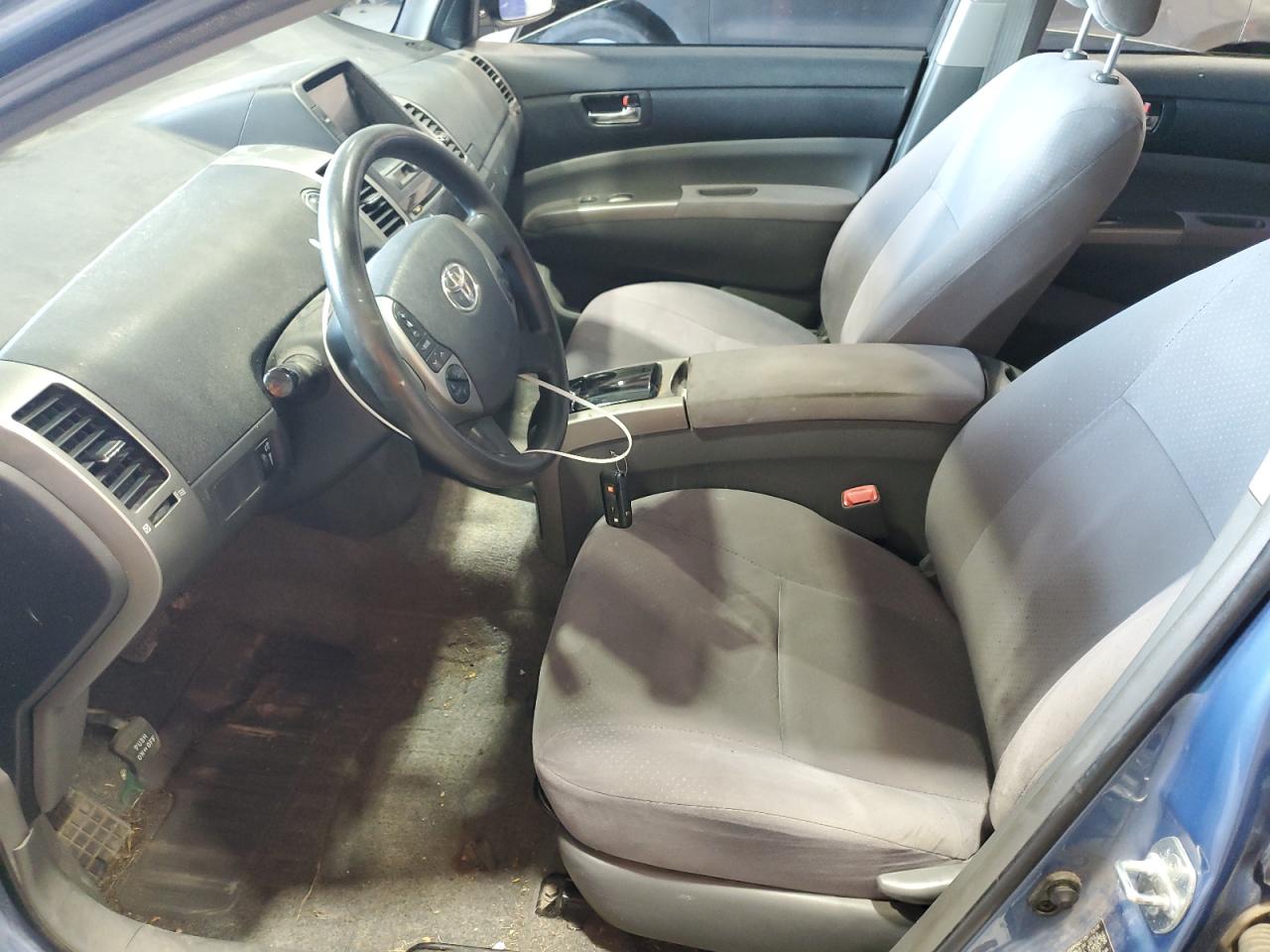 Toyota Prius Image 9