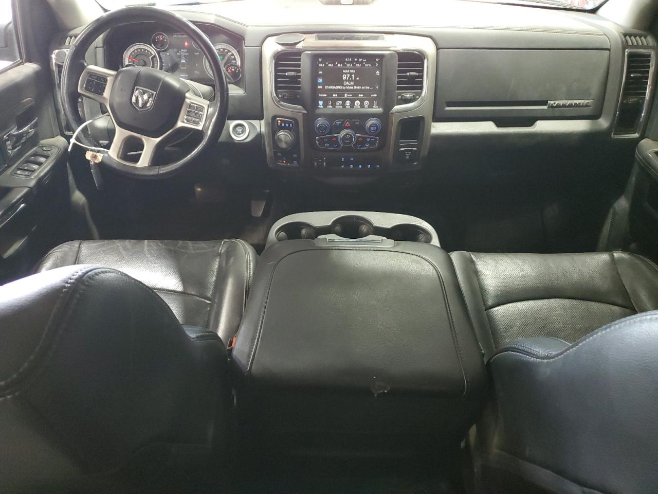 Ram 1500 Laramie Image 2