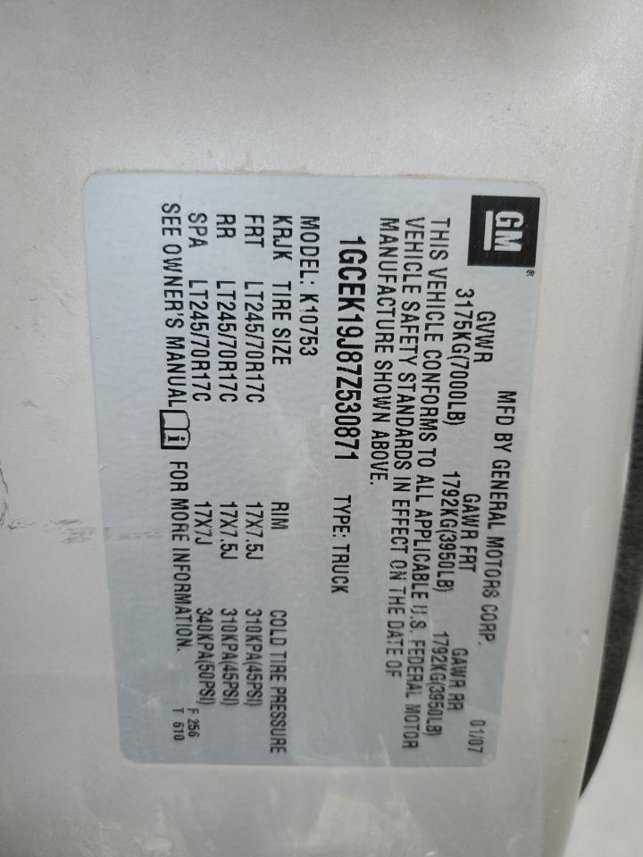 Chevrolet Silverado K1500 Image 6