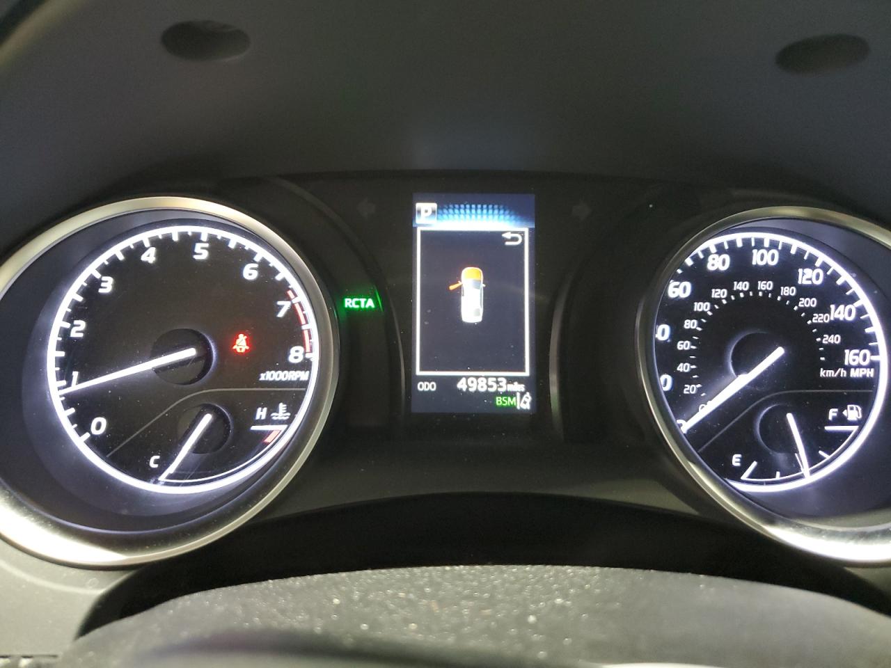 Toyota Camry L Image 9