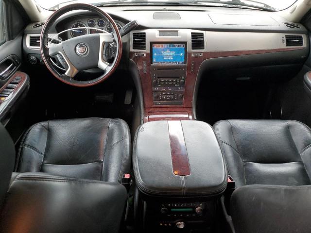 Cadillac Escalade Image 11