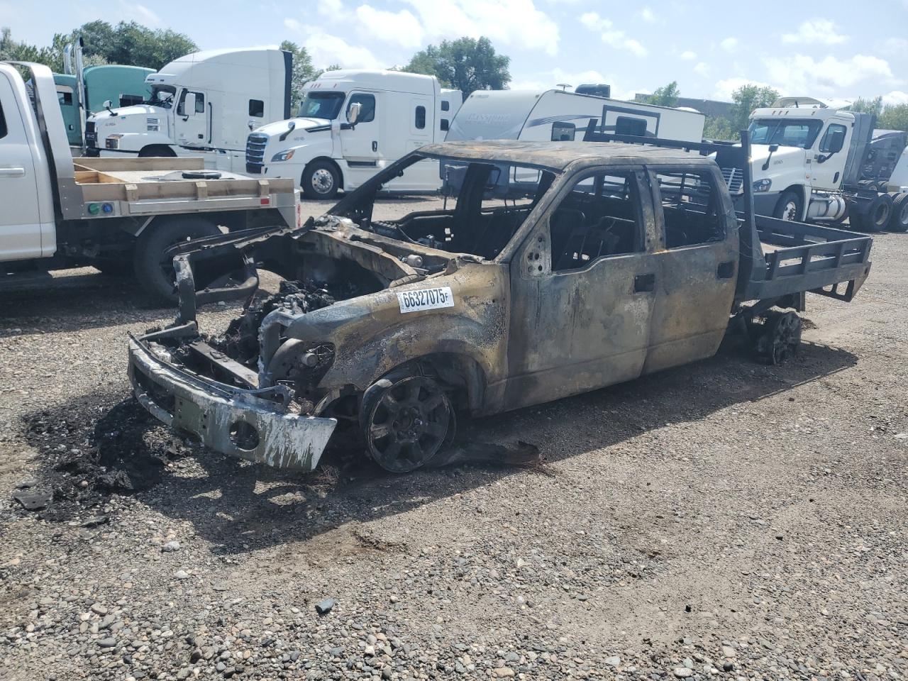 Ford F-150 Supercrew Image 1