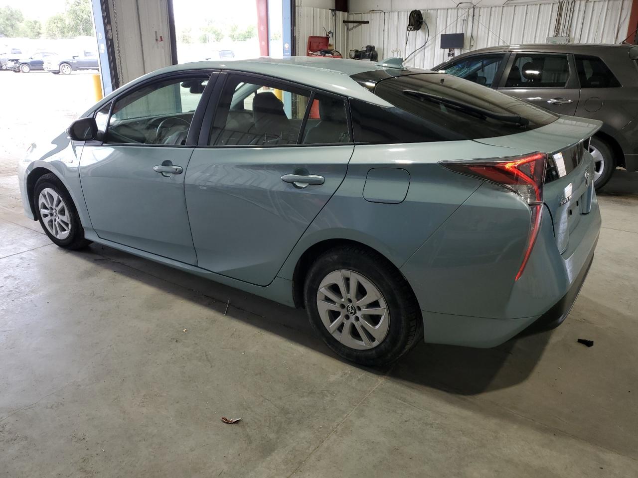 Toyota Prius Image 7