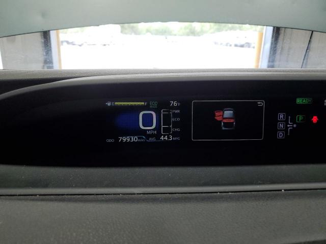 Toyota Prius Image 8