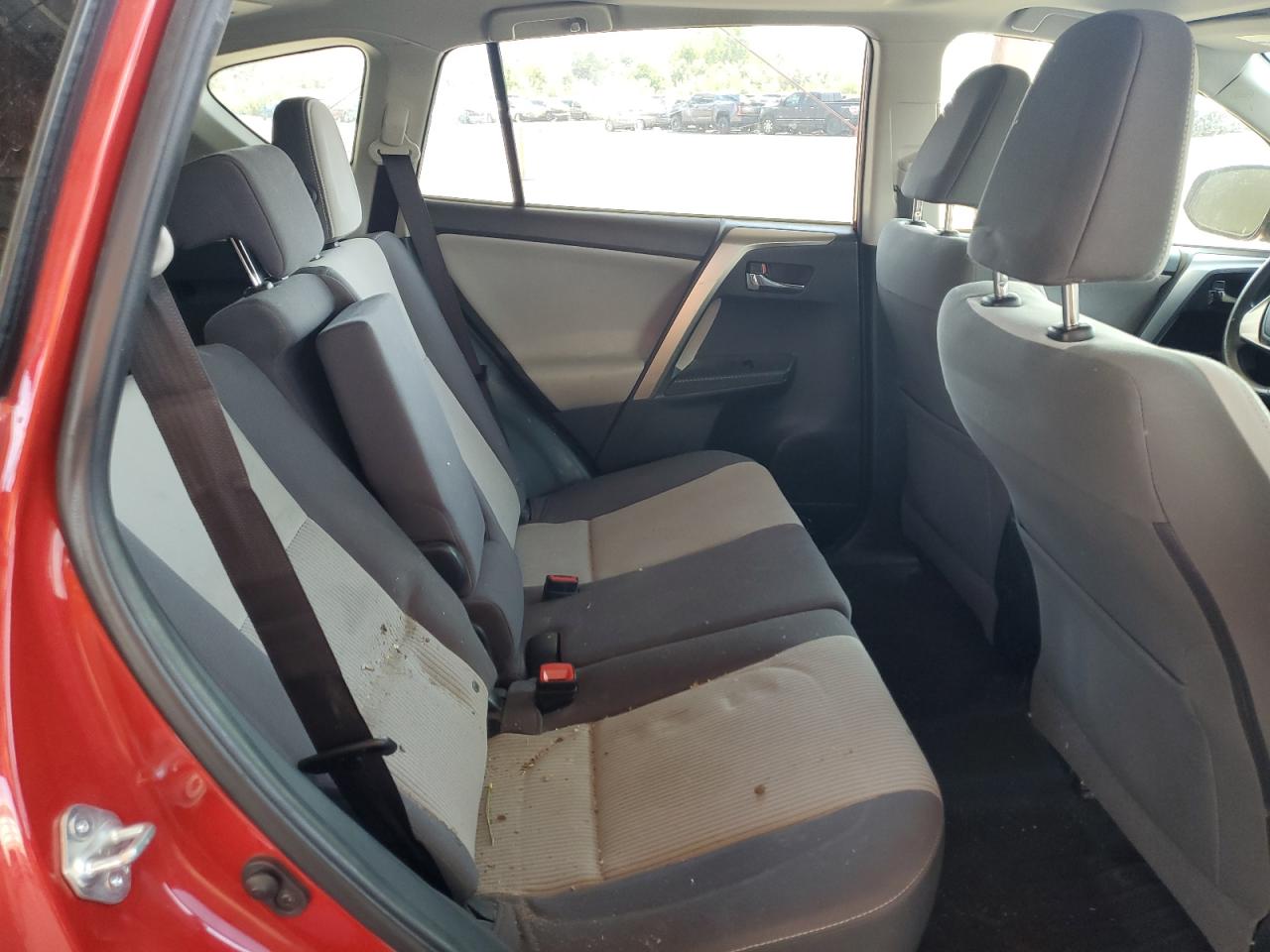 Toyota RAV4 Xle Image 8