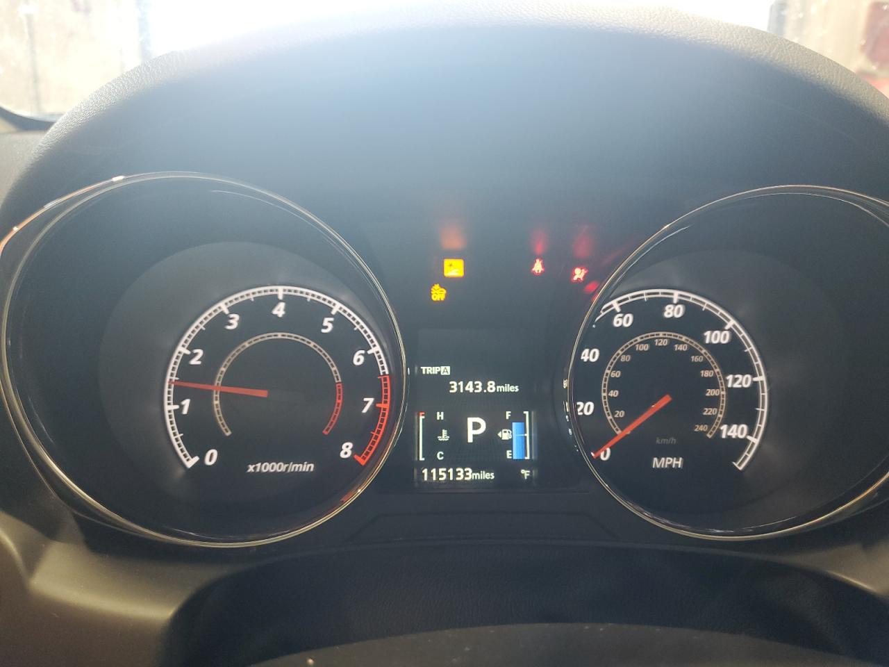 Mitsubishi Outlander Es Image 10