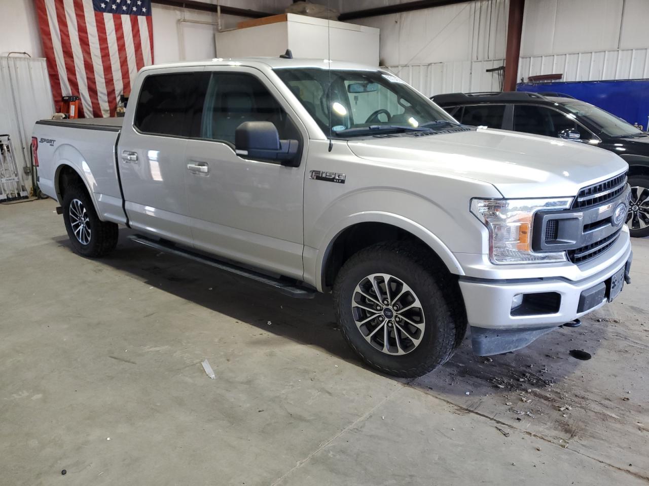 Ford F-150 Supercrew Image 3