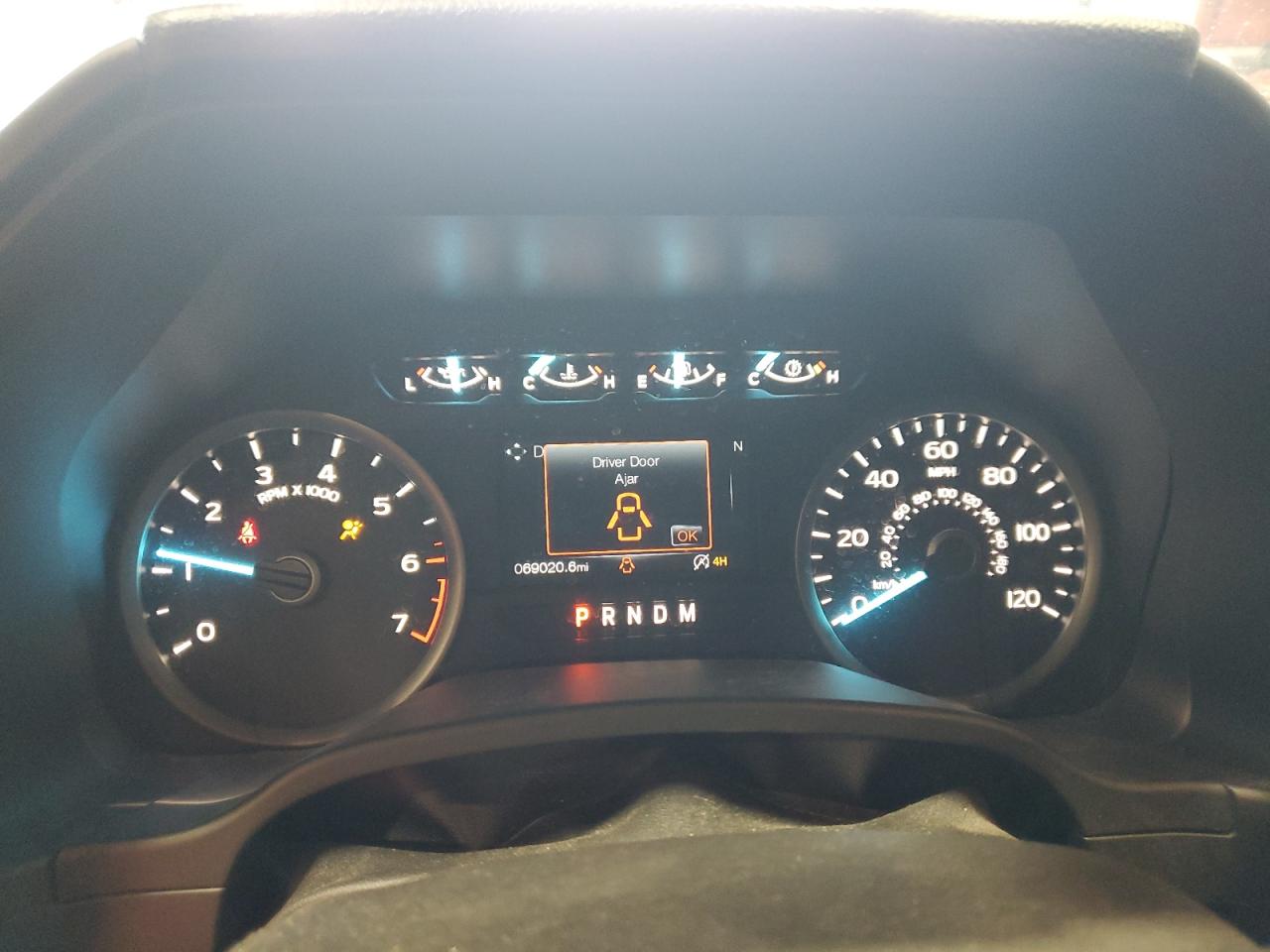 Ford F-150 Supercrew Image 12