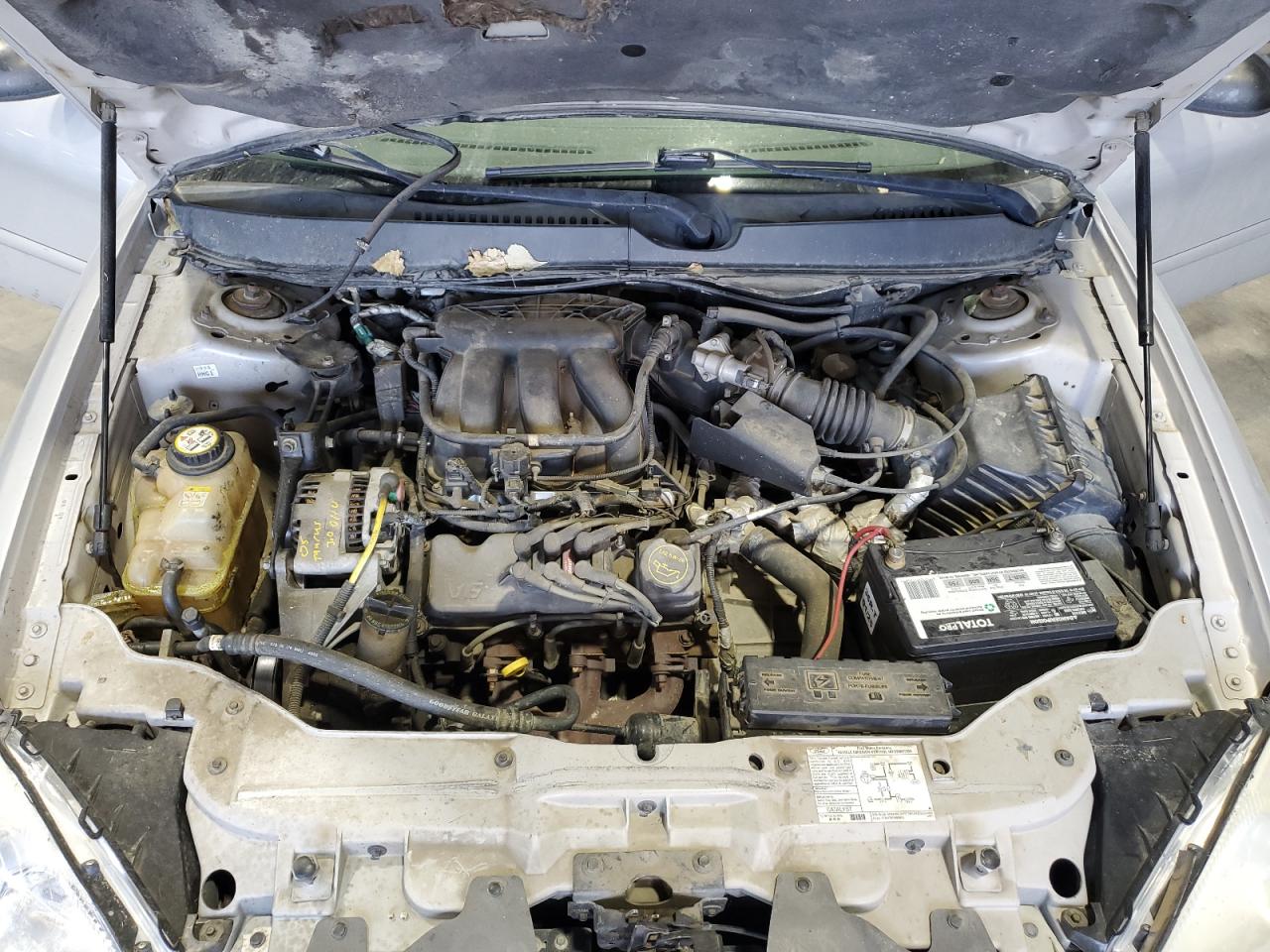 Ford Taurus Se Image 9