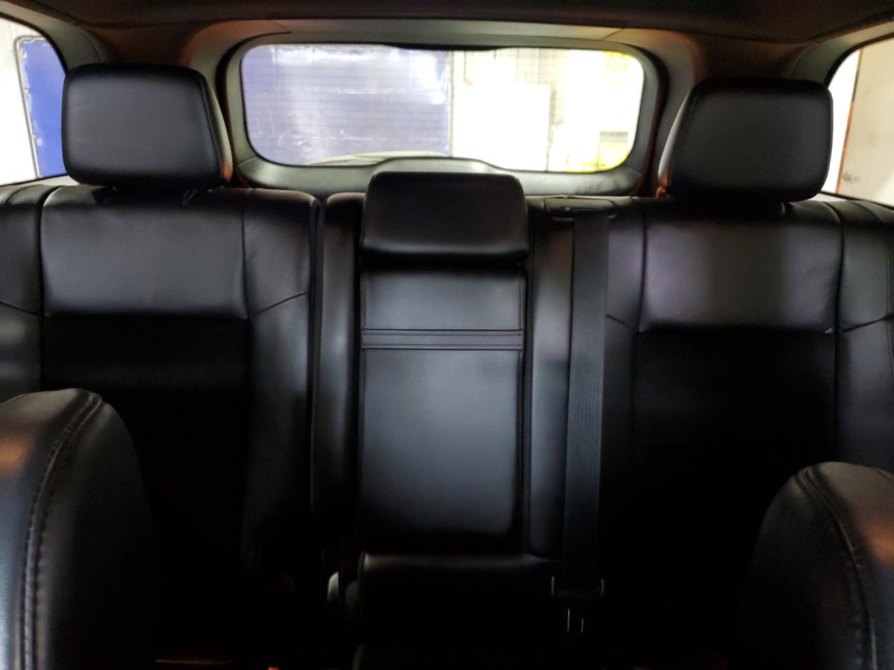 Jeep Grand Cherokee Laredo Image 8