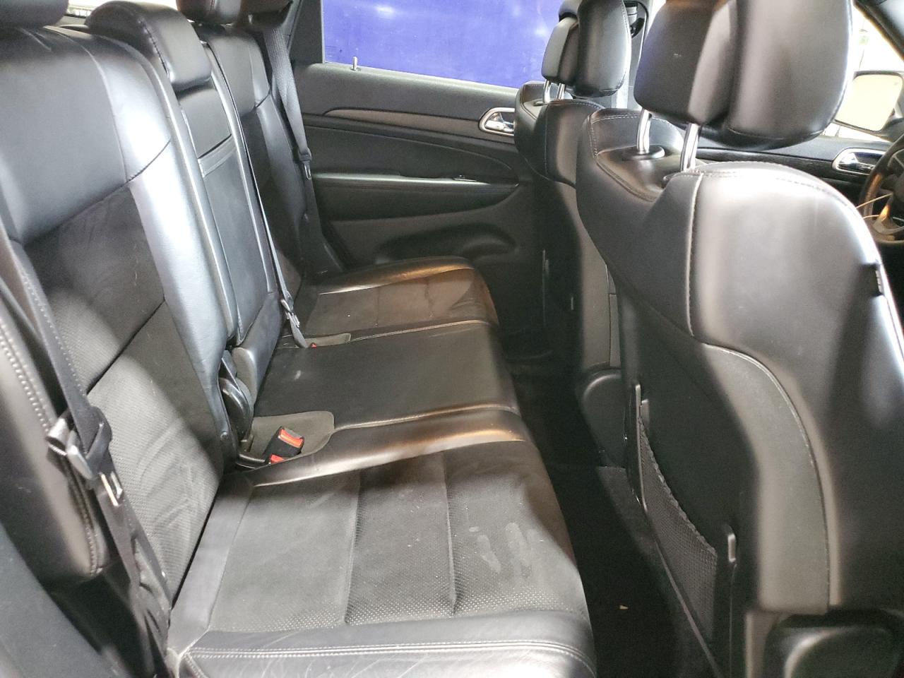 Jeep Grand Cherokee Laredo Image 9