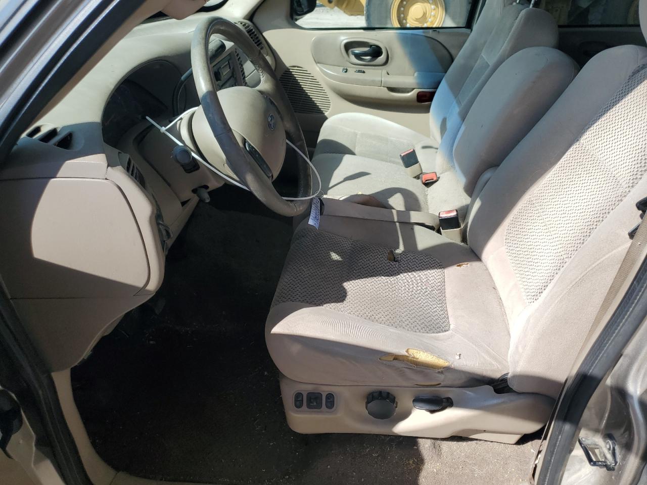 Ford F-150 Supercrew Image 8