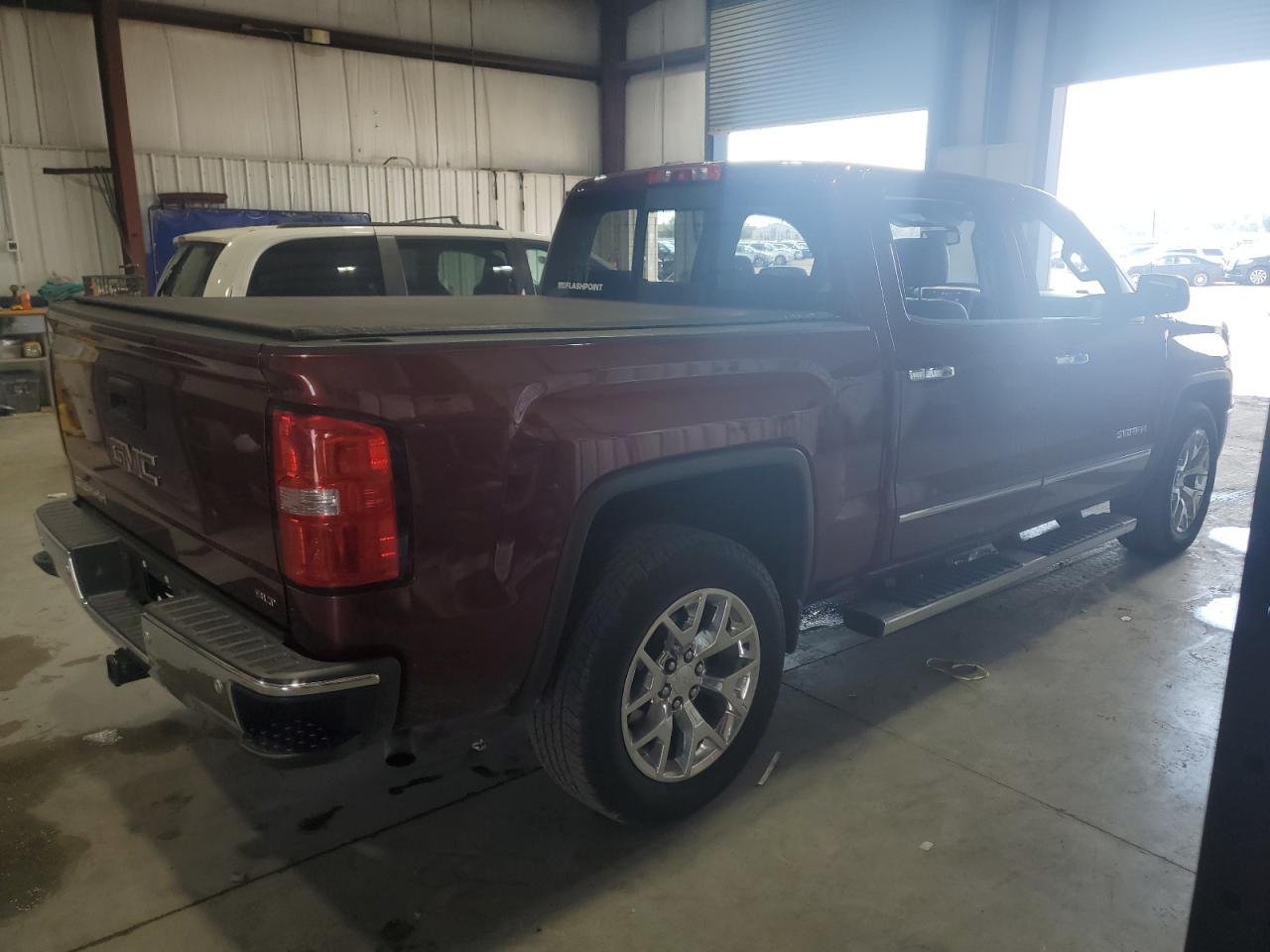GMC Sierra K1500 Slt Image 7