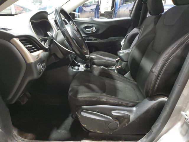 Jeep Grand Cherokee Latitude Image 3