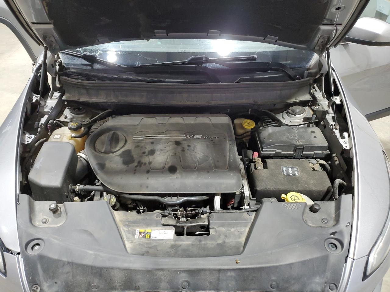 Jeep Grand Cherokee Latitude Image 10