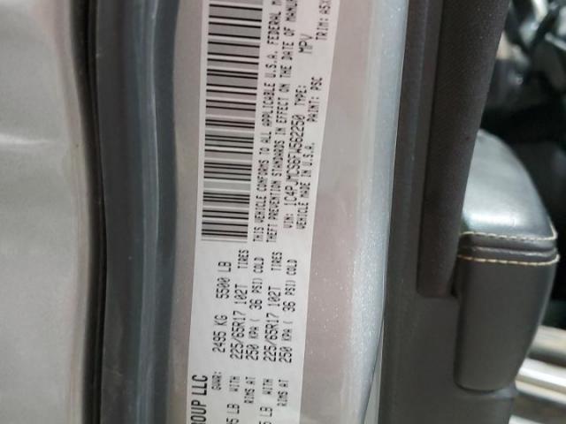 Jeep Grand Cherokee Latitude Image 12