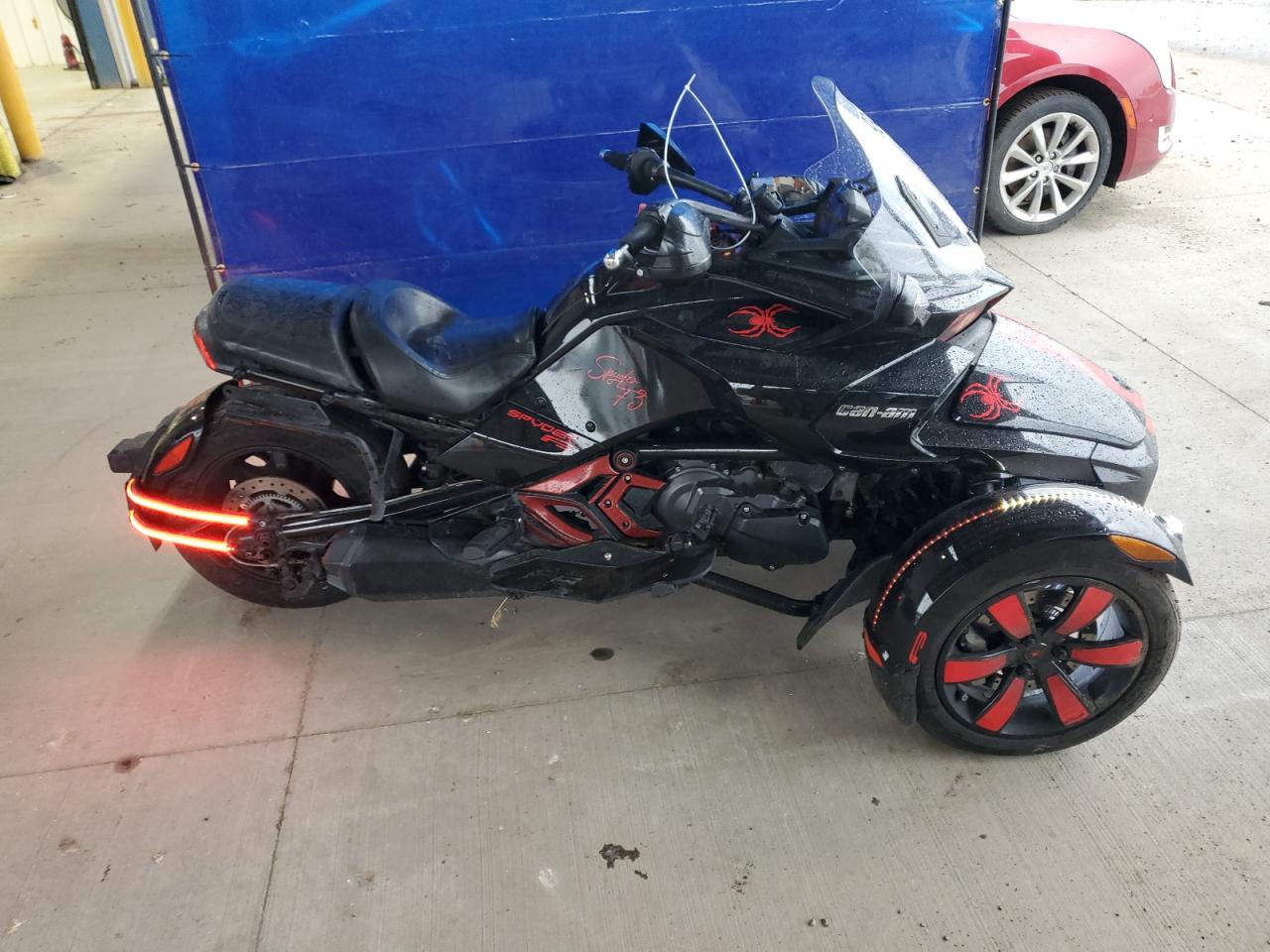 Can-Am Spyder F3 Image 1
