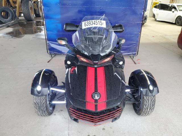 Can-Am Spyder F3 Image 2