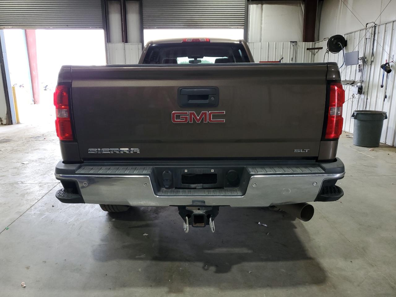GMC Sierra K3500 Slt Image 7