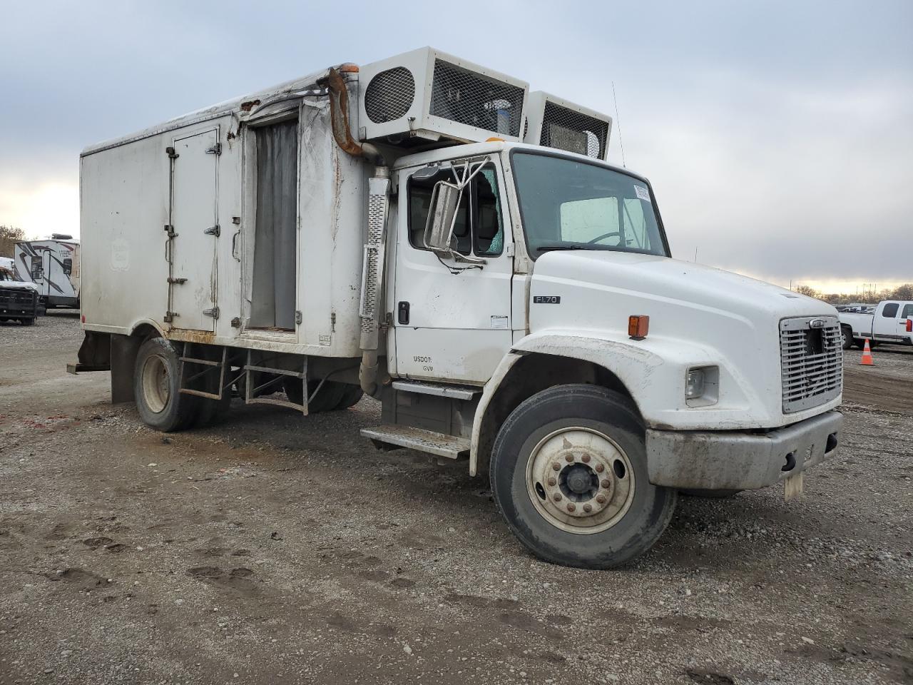 Freightliner Medium Con Fl70 Image 7