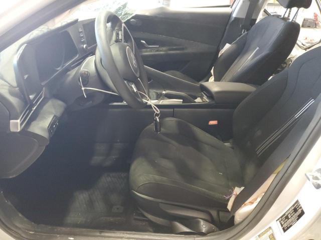 Hyundai ELANTRA Sel Image 3