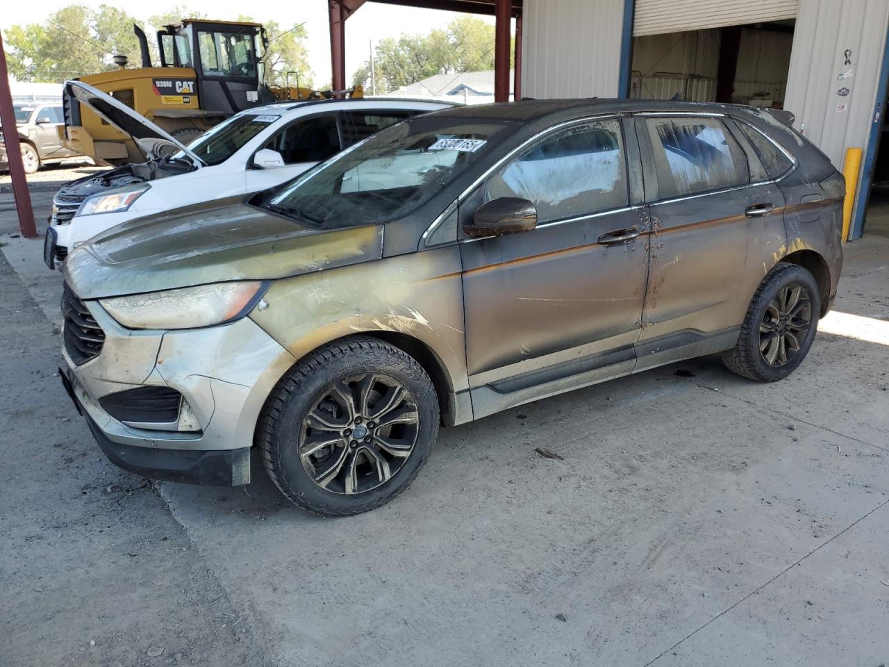 Ford Edge Titanium Image 1