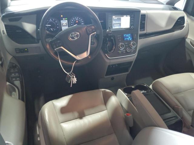 Toyota Sienna Xle Image 5