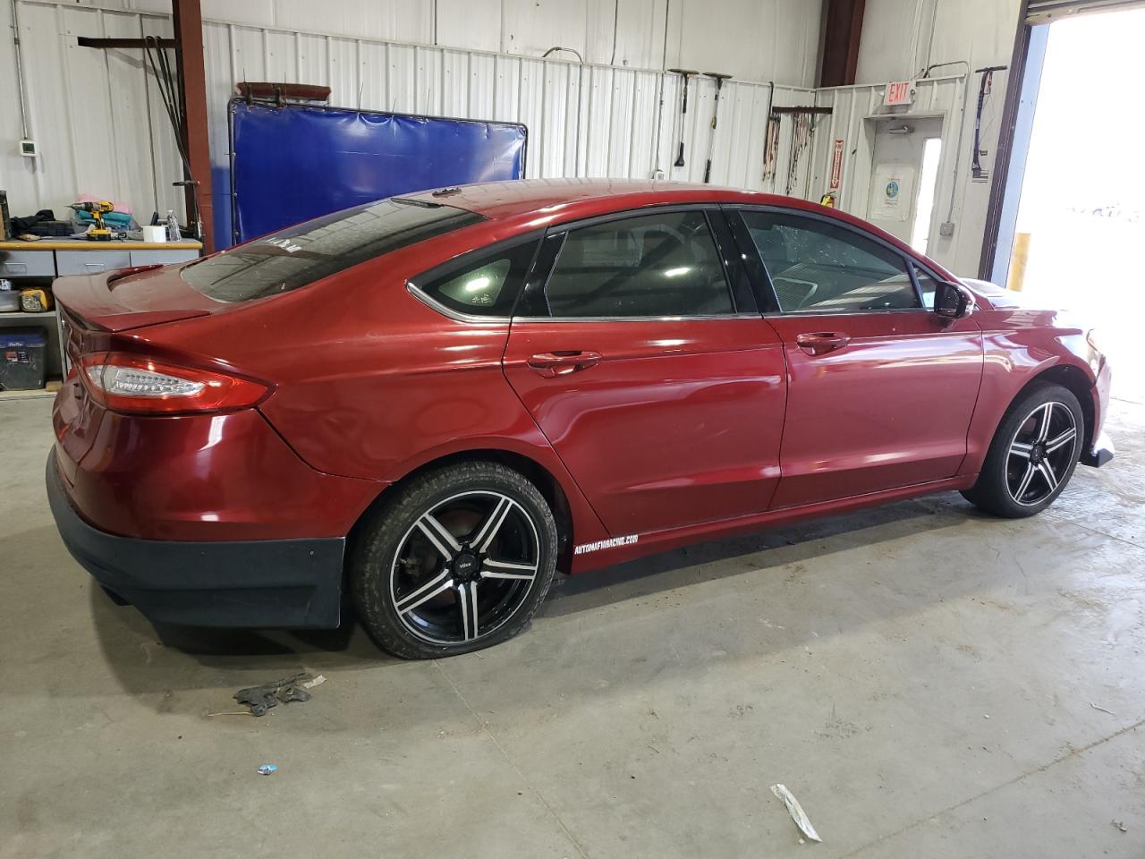 Ford Fusion Se Image 2
