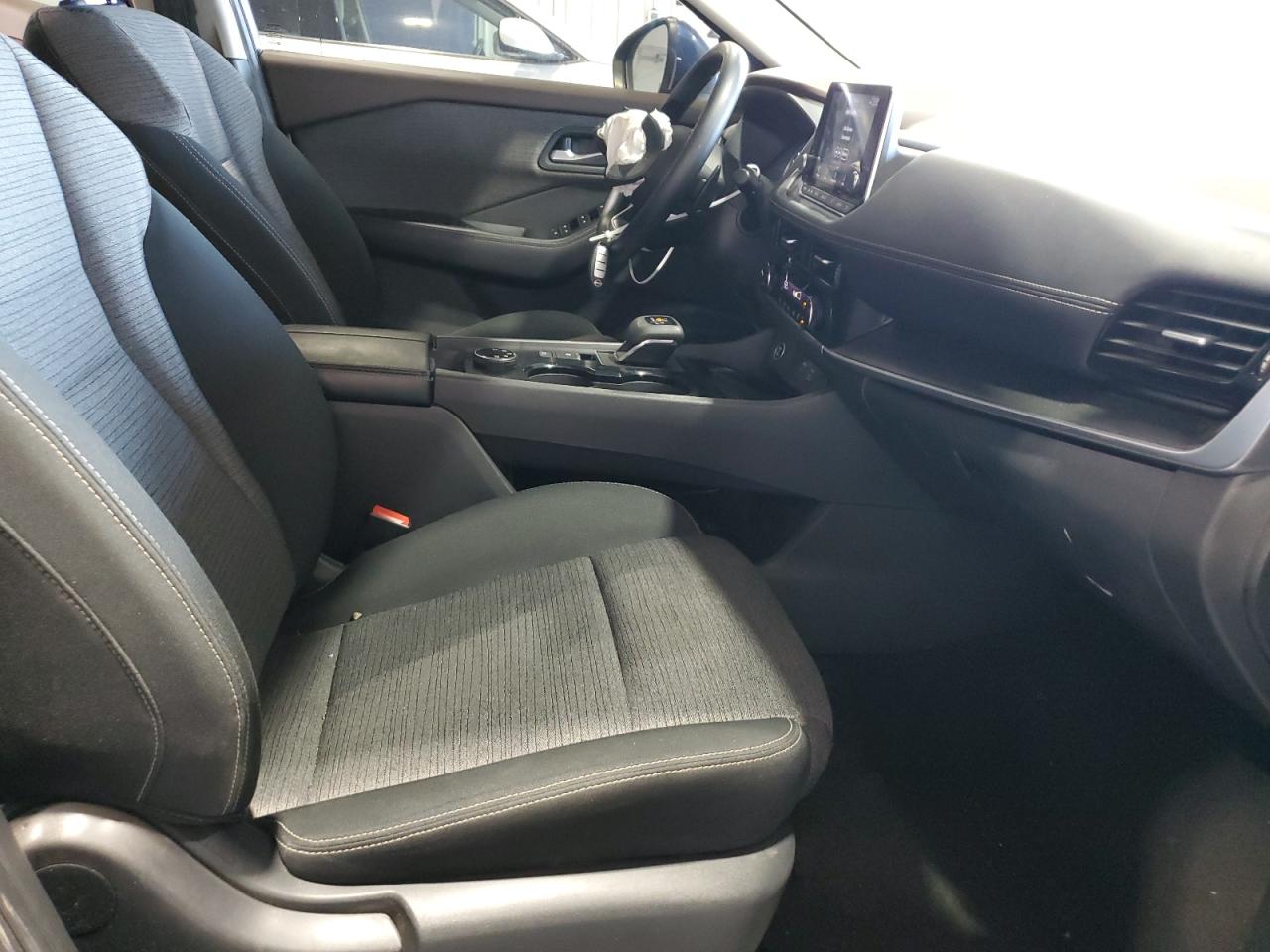 Nissan Rogue Sv Image 12