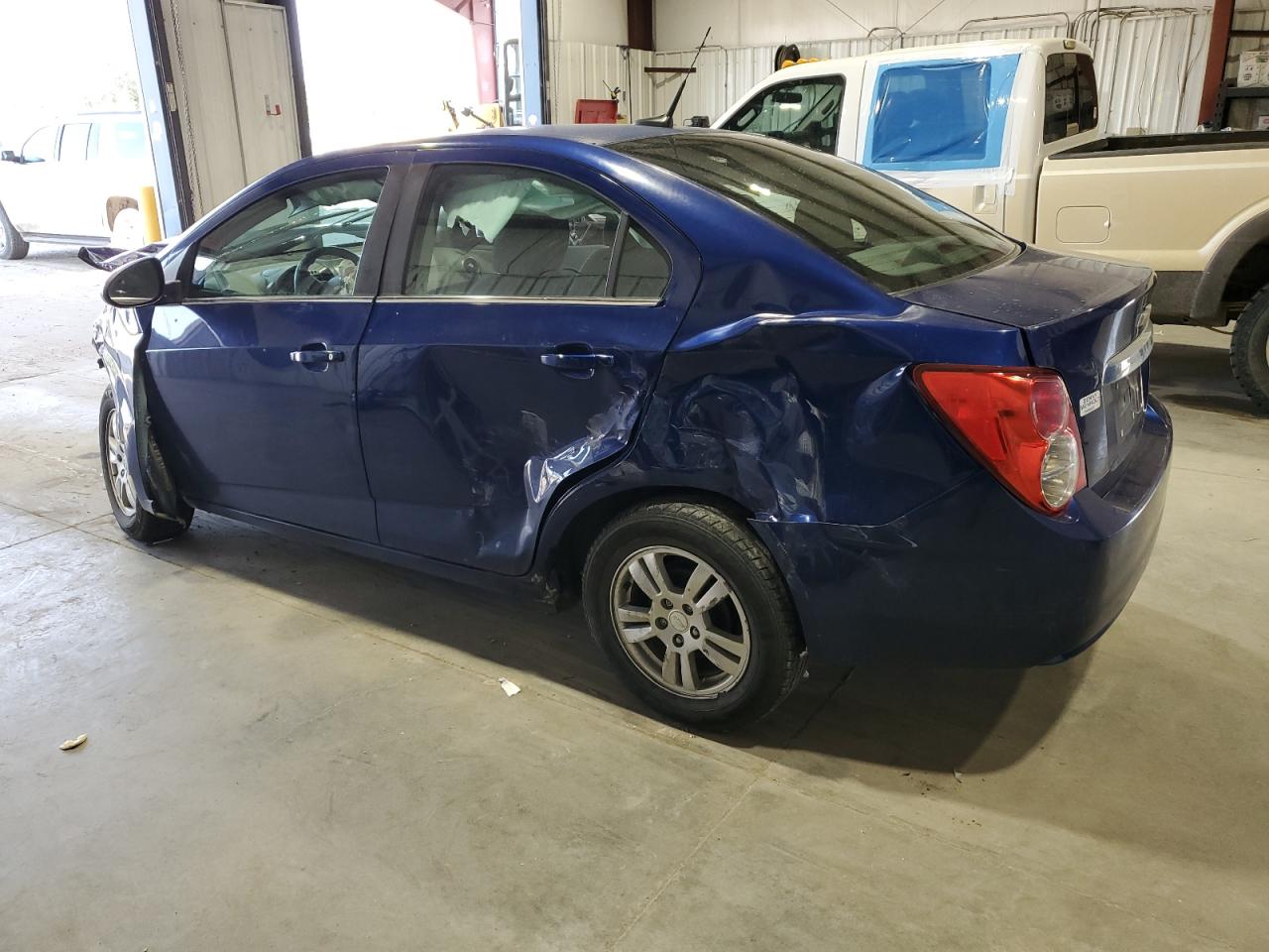 Chevrolet Sonic Lt Image 10