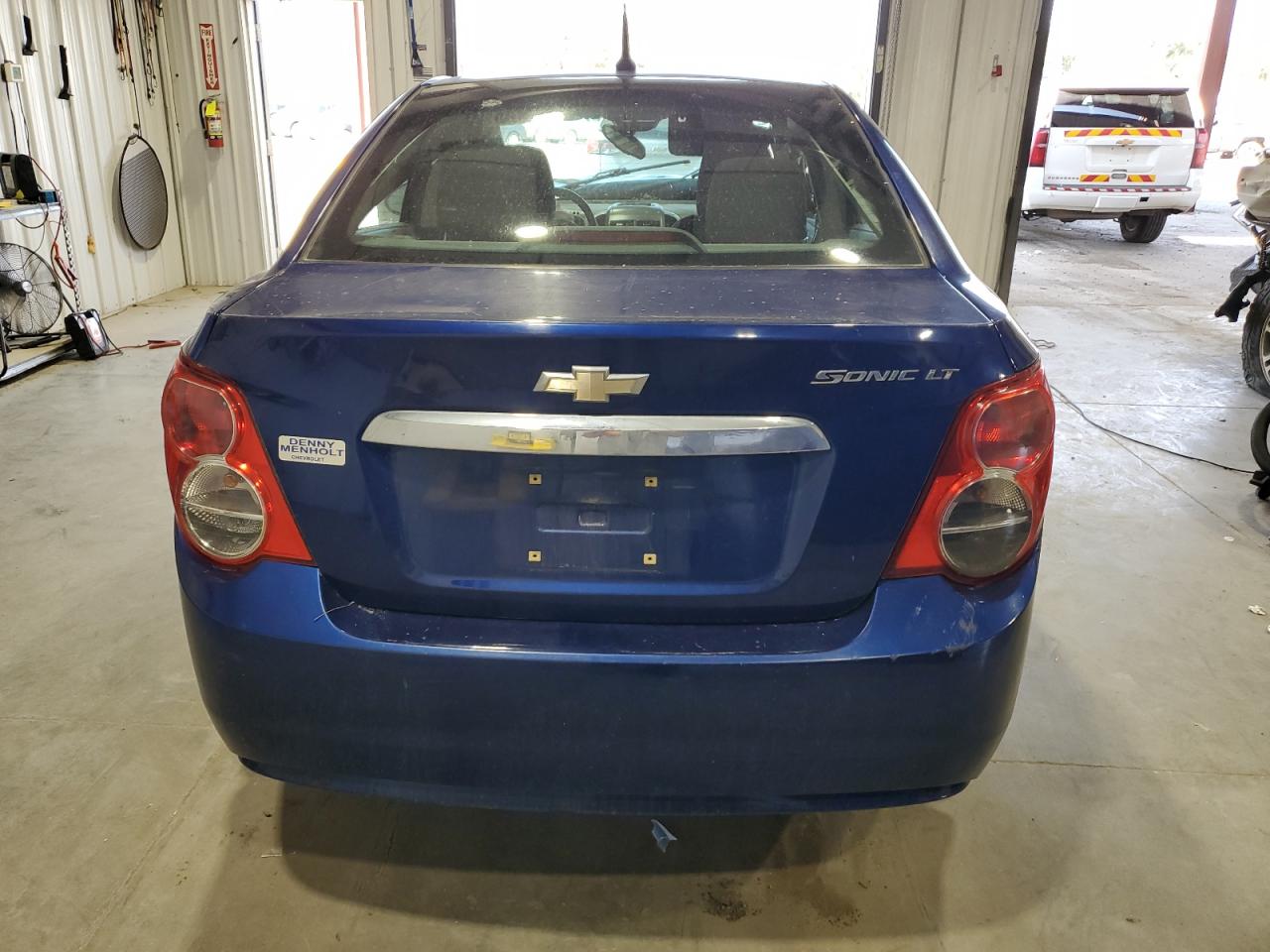 Chevrolet Sonic Lt Image 9
