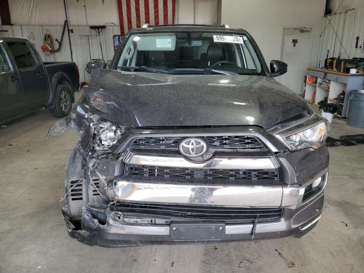 Toyota 4Runner Sr5/sr5 Premium Image 5