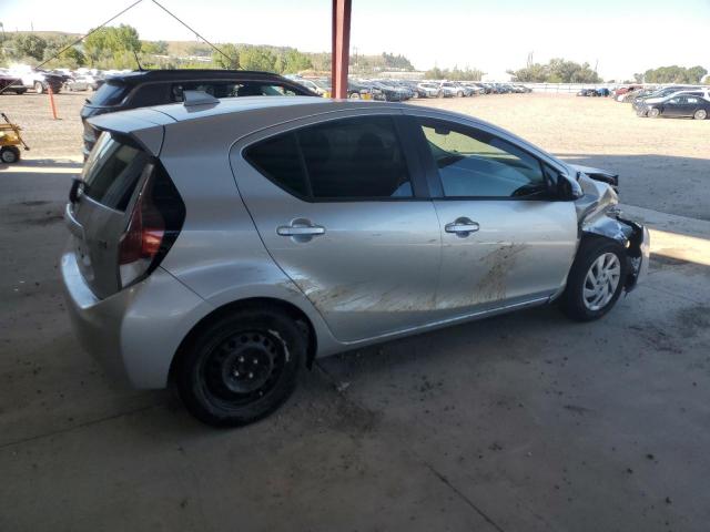 Toyota Prius Image 9