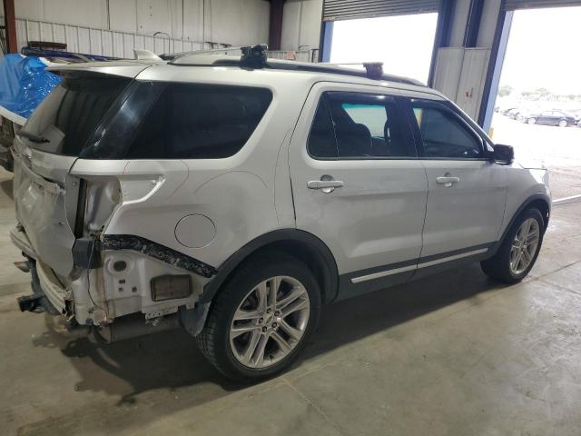 Ford Explorer Xlt Image 3