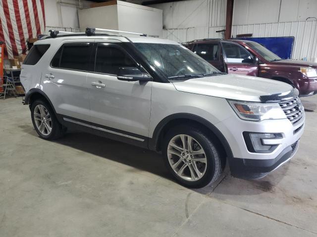 Ford Explorer Xlt Image 8
