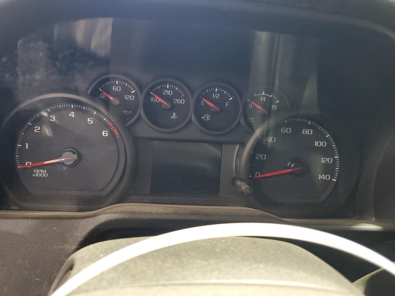 Chevrolet Silverado K2500 Heavy Duty Image 8