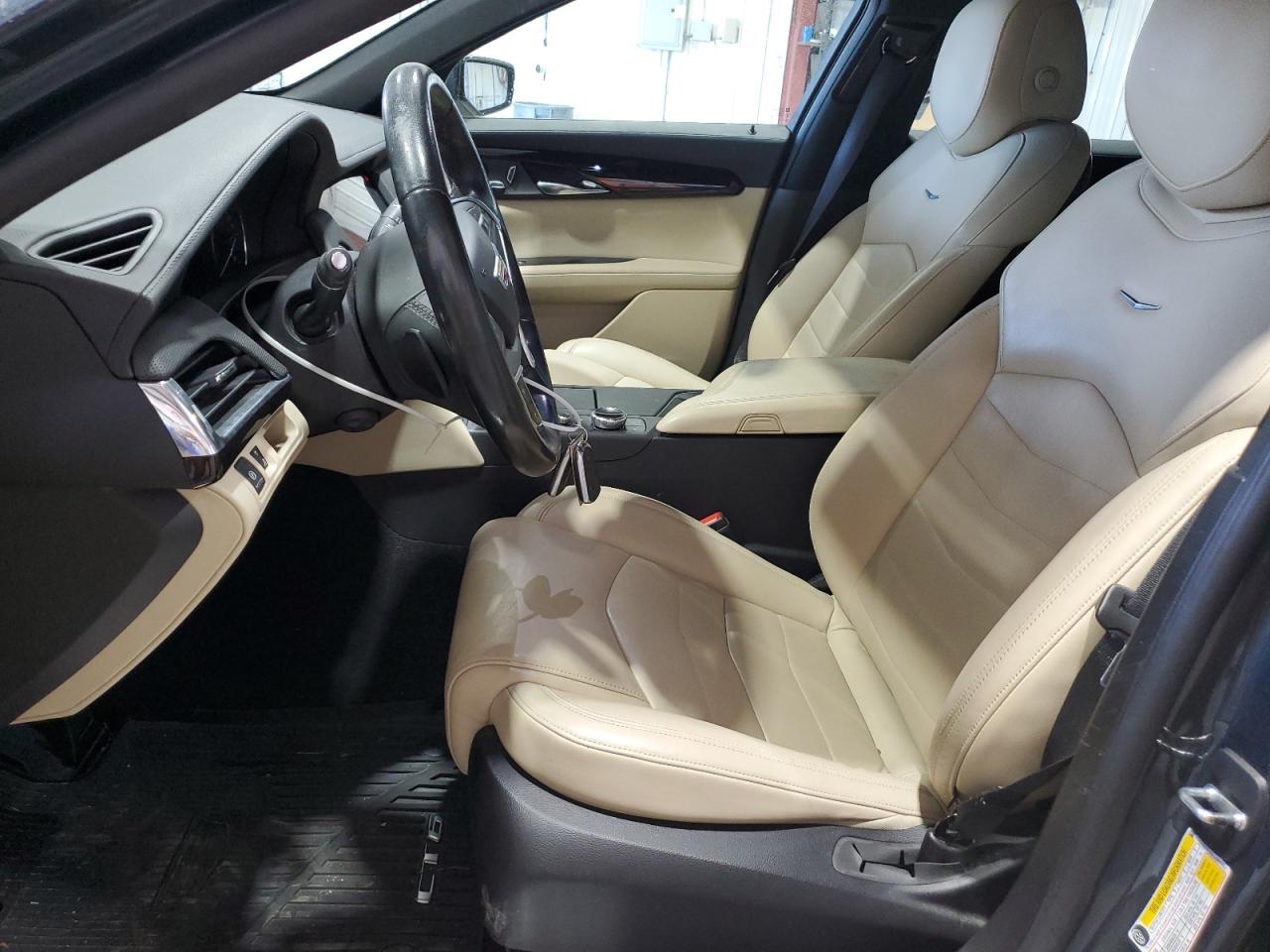 Cadillac CT6 Luxury Image 5