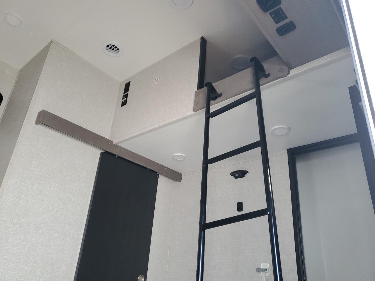 Jayco Seismic Image 2