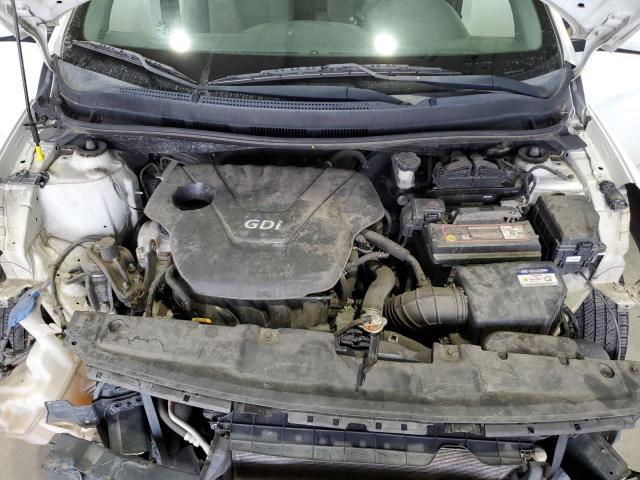 Hyundai ACCENT Se Image 8