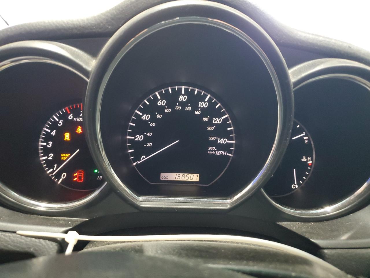 Lexus RX 330 Image 13