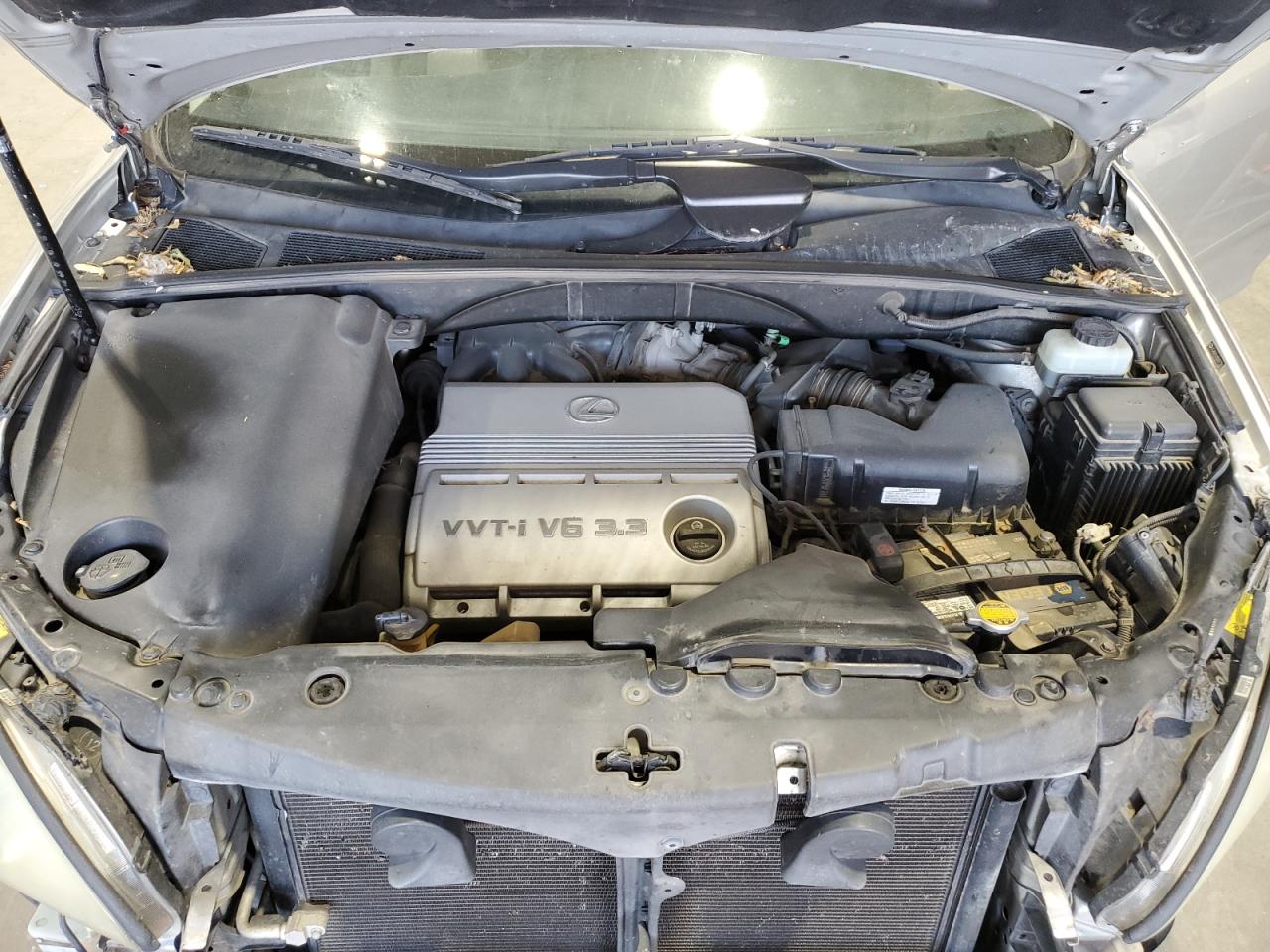 Lexus RX 330 Image 9