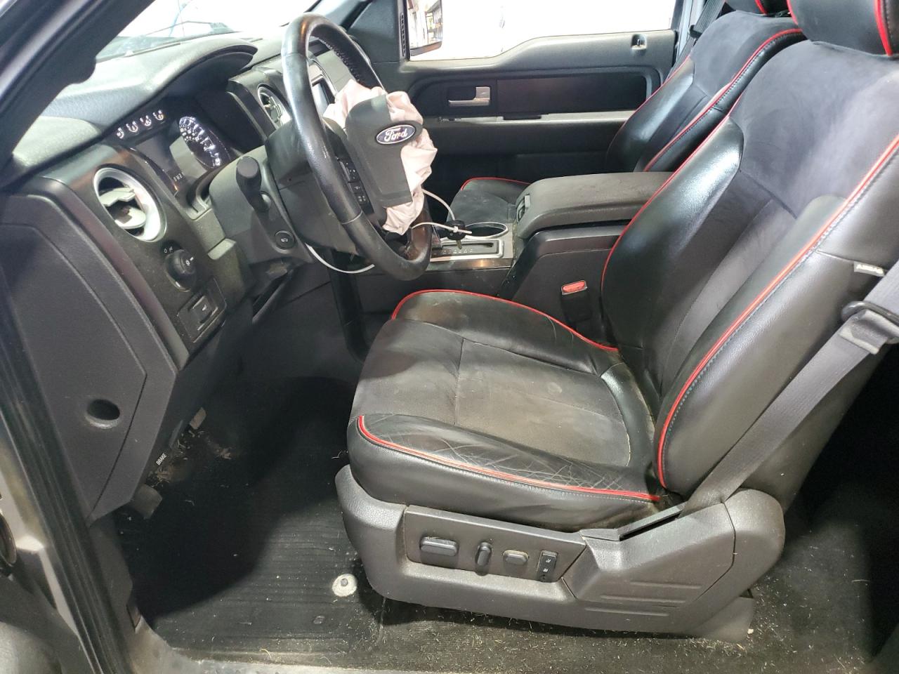 Ford F-150 Supercrew Image 7