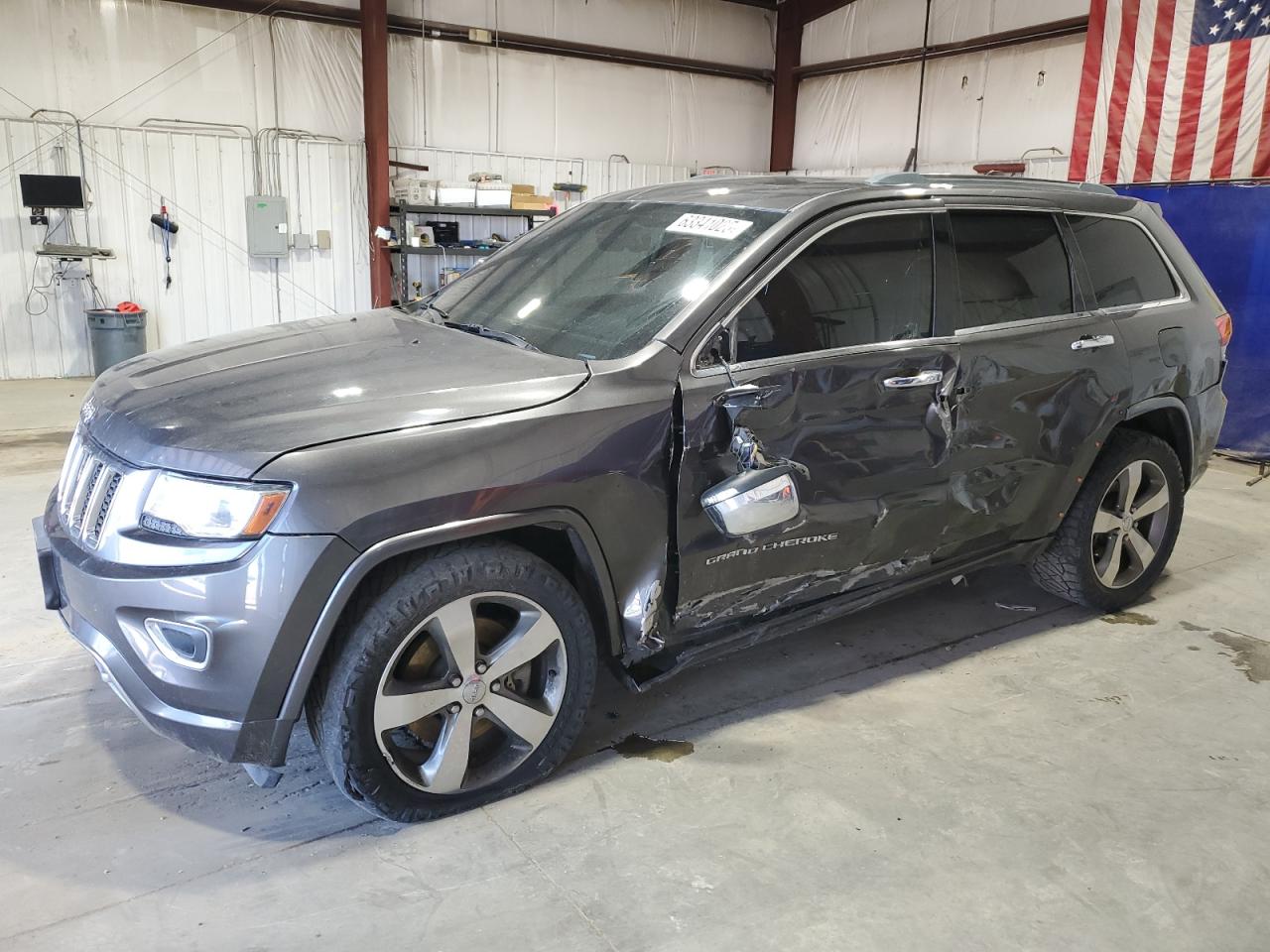 Jeep Grand Cherokee Overland Image 1