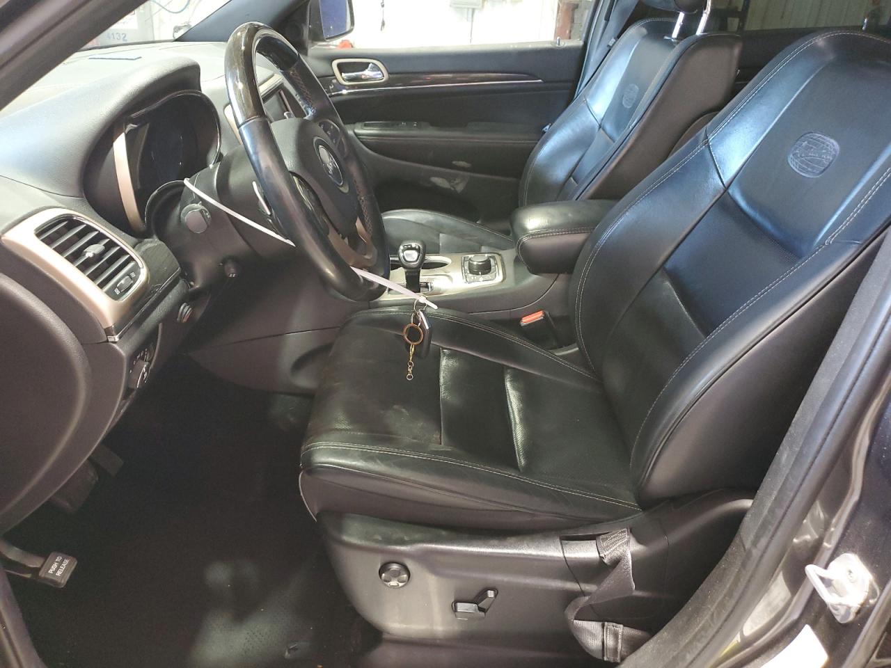 Jeep Grand Cherokee Overland Image 6